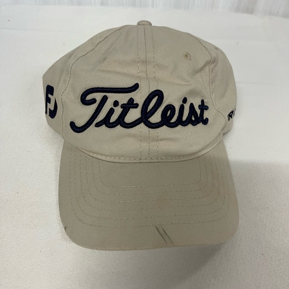 Mens Titleist Golf logo Pro v1 baseball hat cap‎ adjustable - Picture 1 of 6
